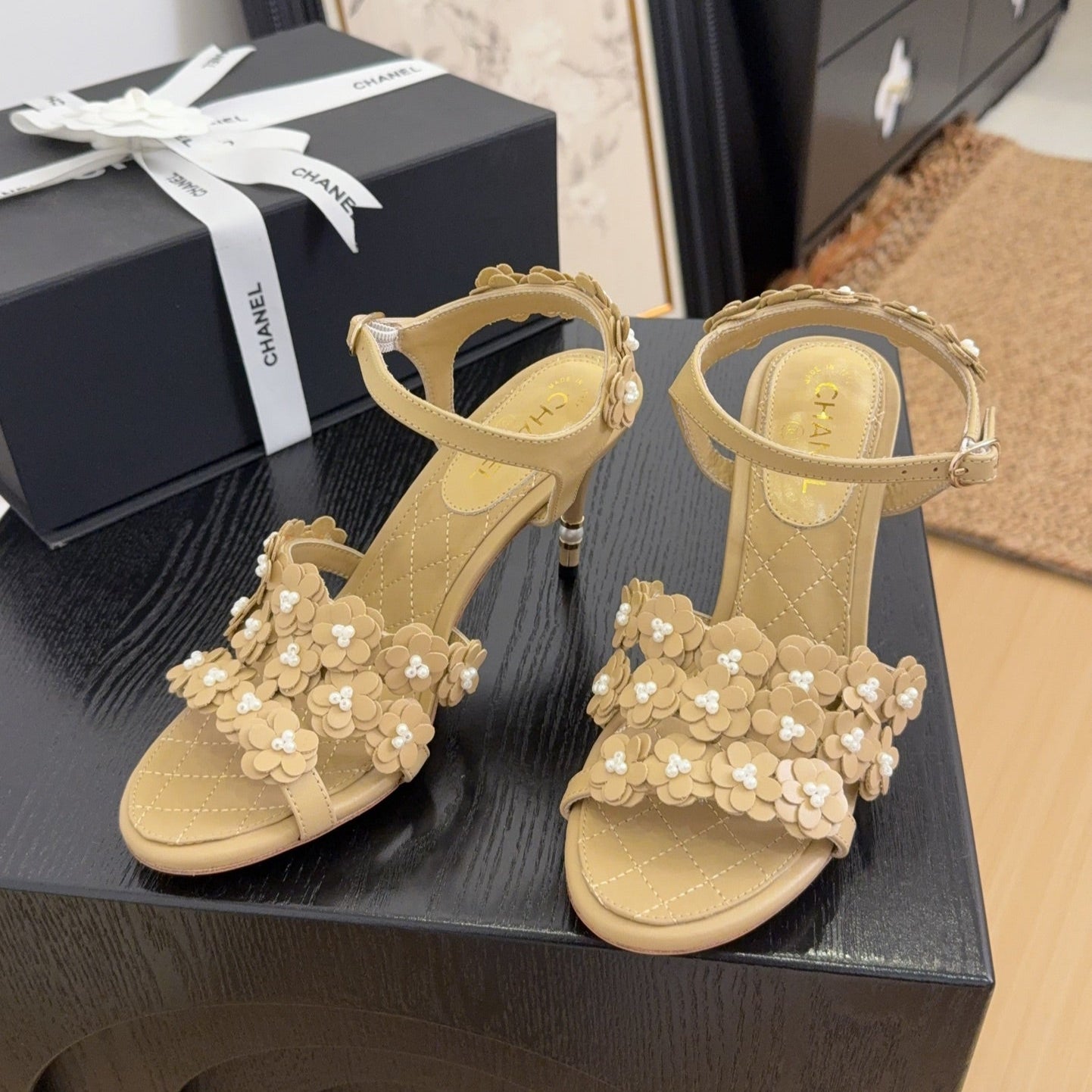 zCHANE.L Cc 25 Pearl Slingback Beige Sheepskin 252289