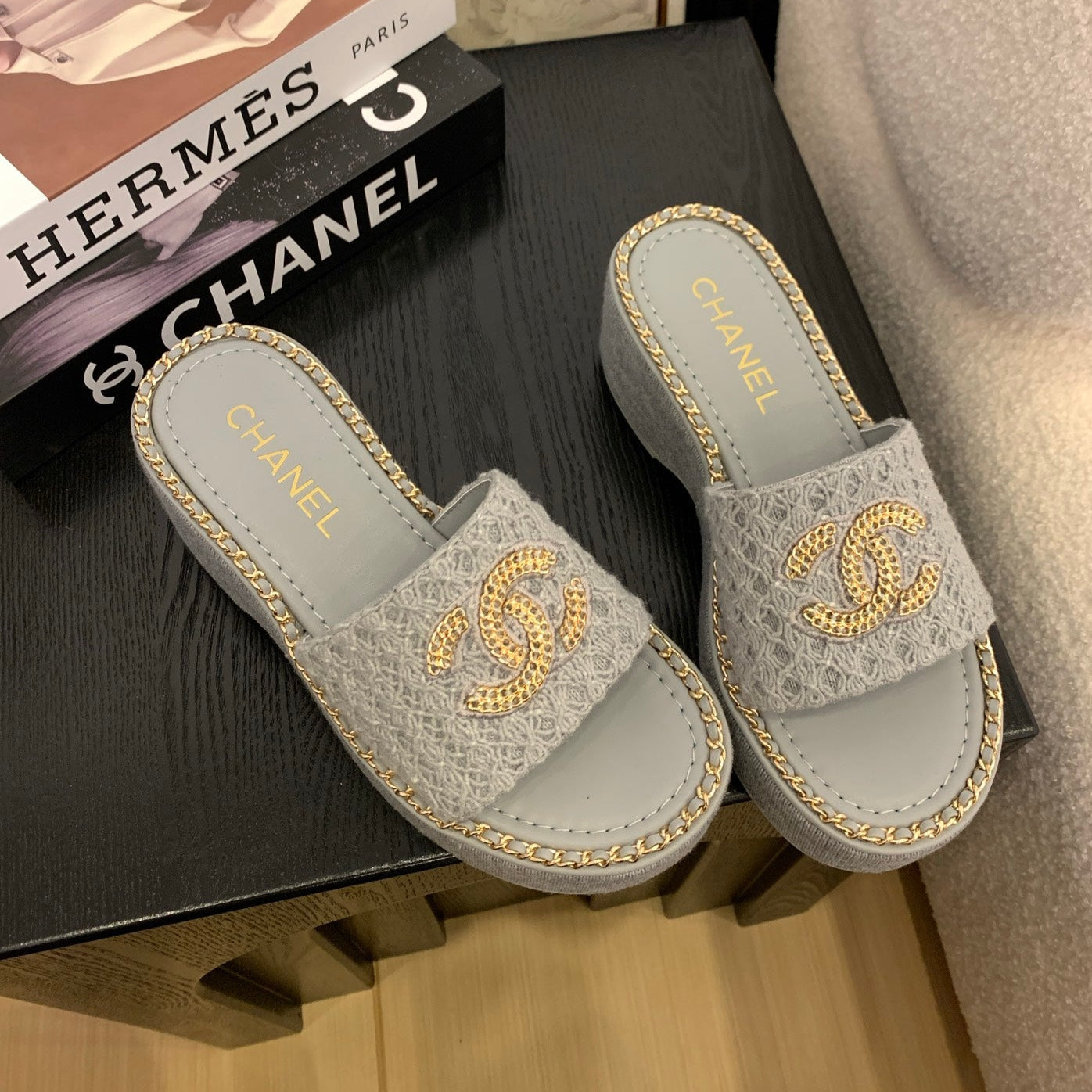 zCHANE.L 25 Platform Slippers Blue Lambskin 310384