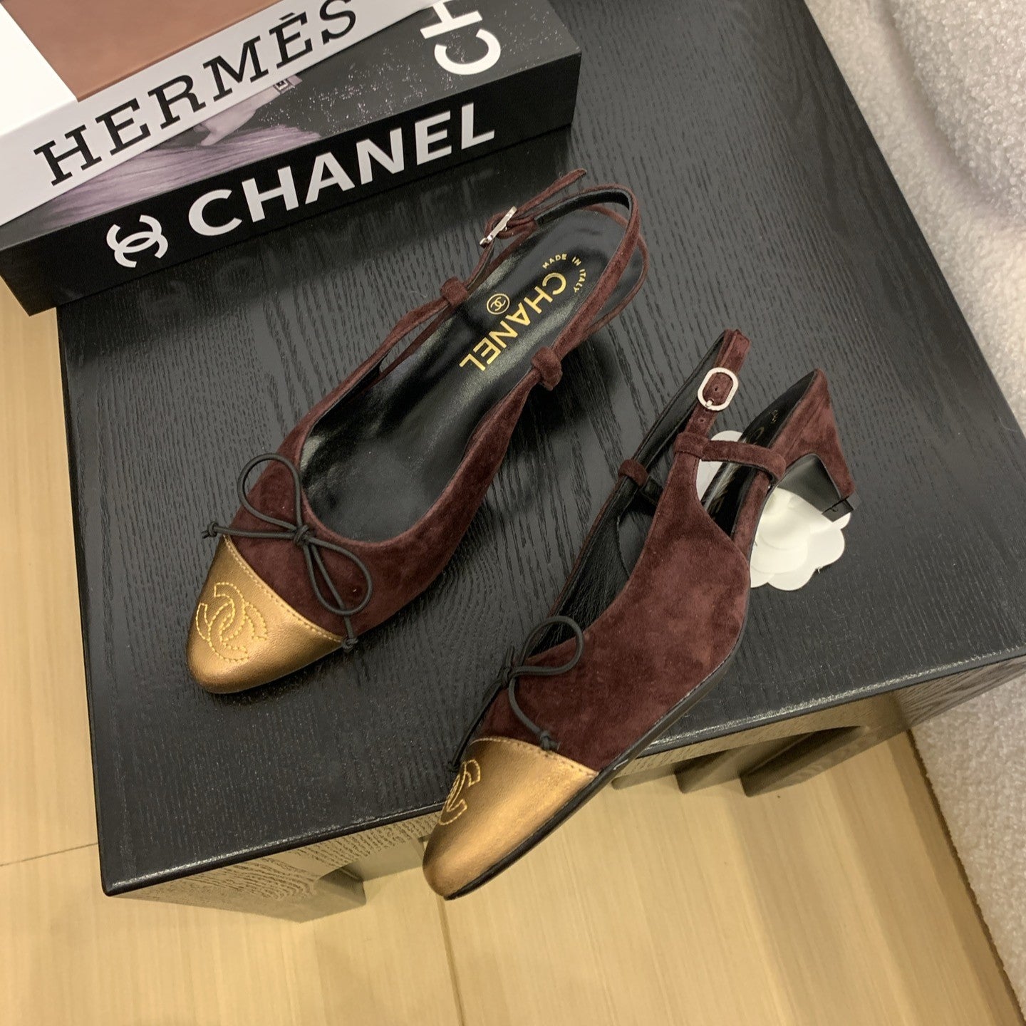 zCHANE.L Cc 25 Slingbacks 45 Bow With Burgundy Suede Mix Gold Sheepskin 277675