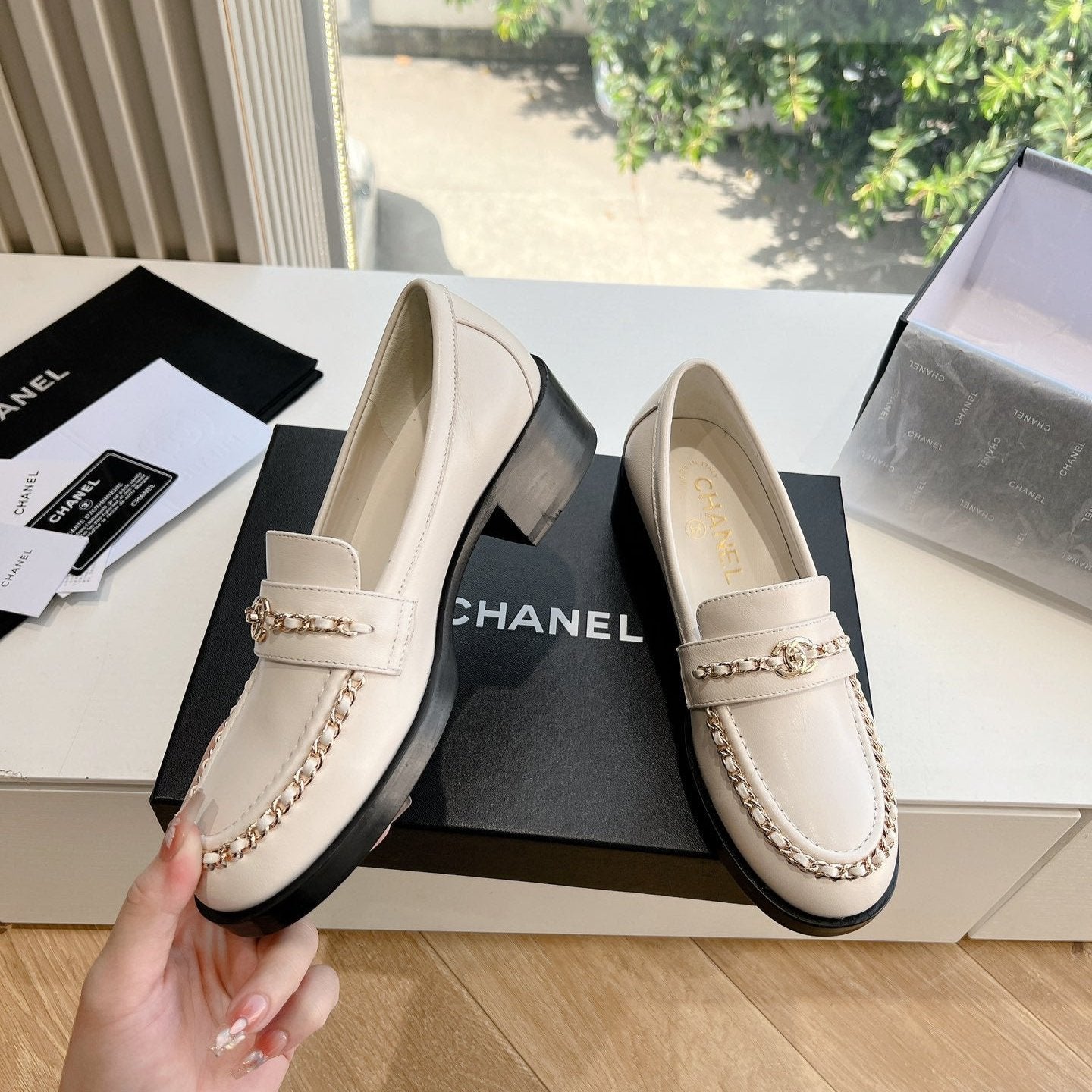 zCHANE.L Moccasins White Chain Lambskin
