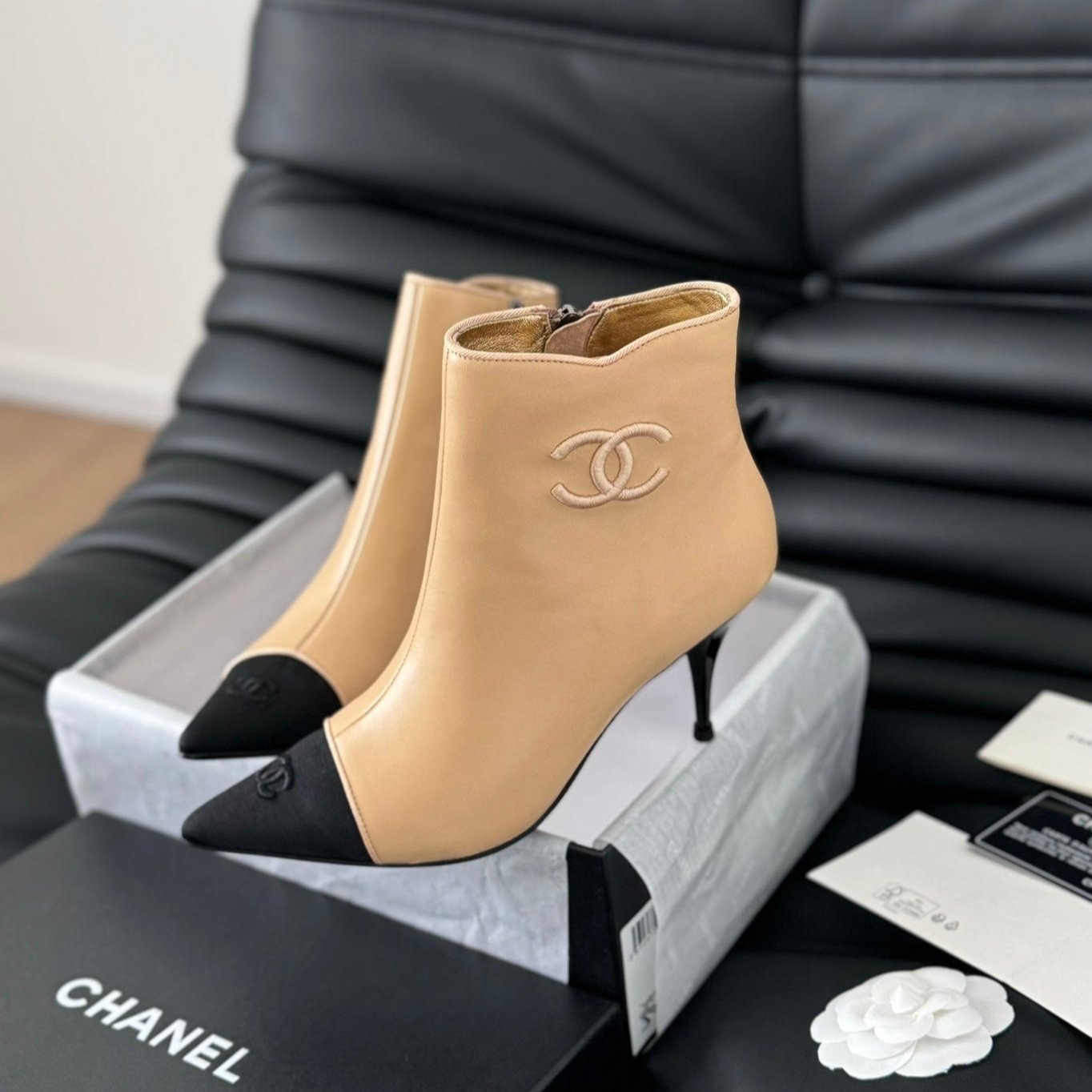 zCHANE.L Cc Short Boots 80 Heel Beige Calfskin