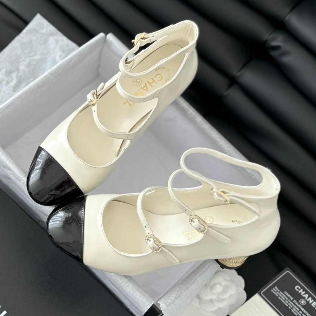 zCHANE.L Mary Jane Shoes Three Straps In White Mix Black Lambskin