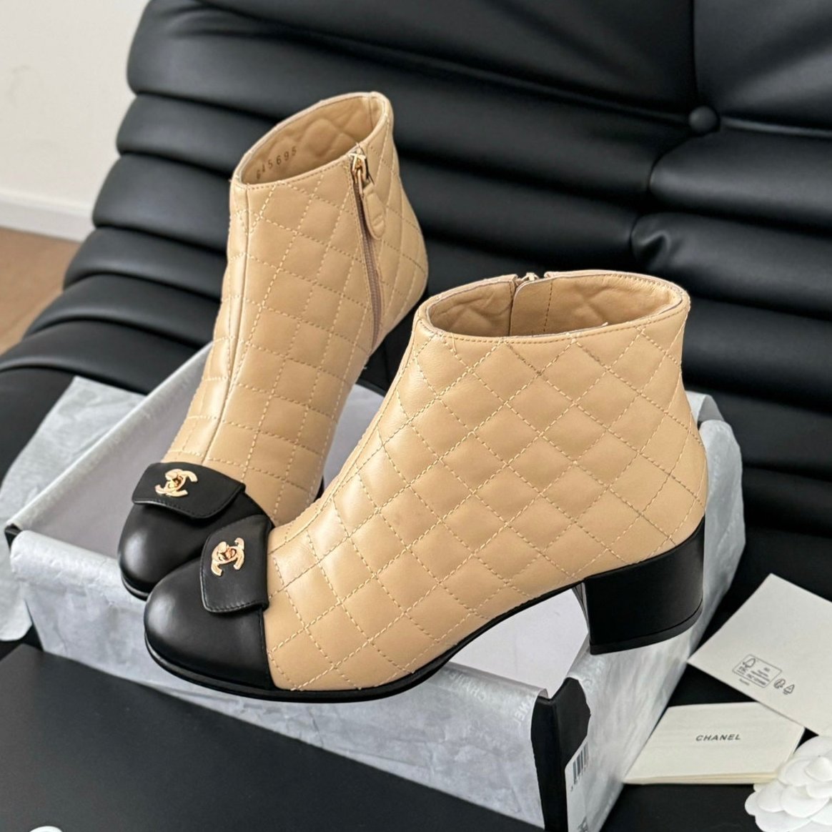 zCHANE.L Cc Short Boots 65 Mm In Sepia Beige Mix Black Quilted Pattern Lambskin