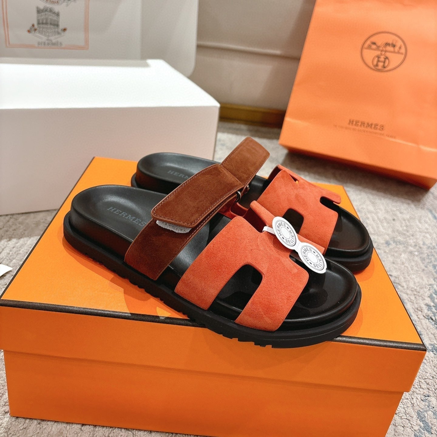 zHERME.S 25 Chypre Sandal Orage Brown Suede