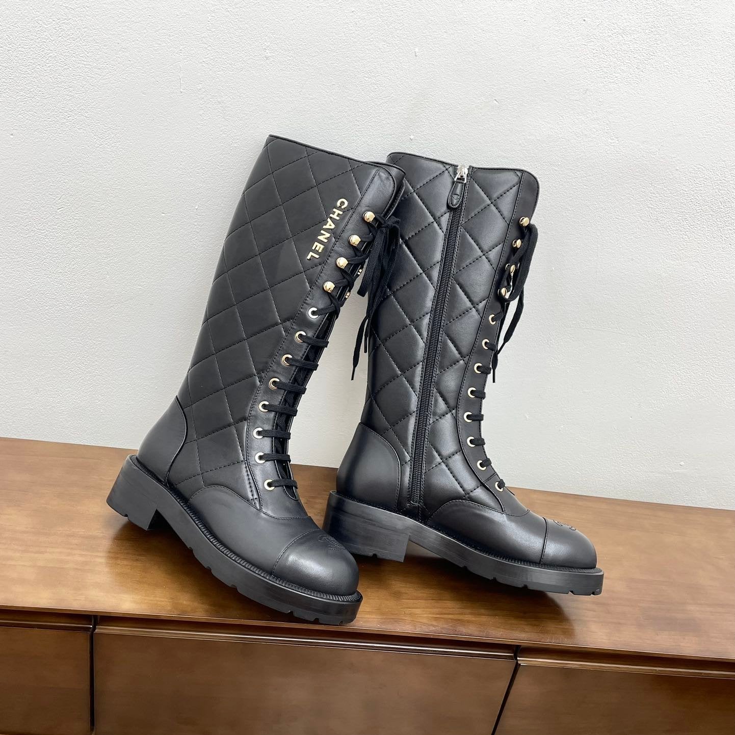 zCHANE.L Cc High Boots Black Quilted Cowhide
