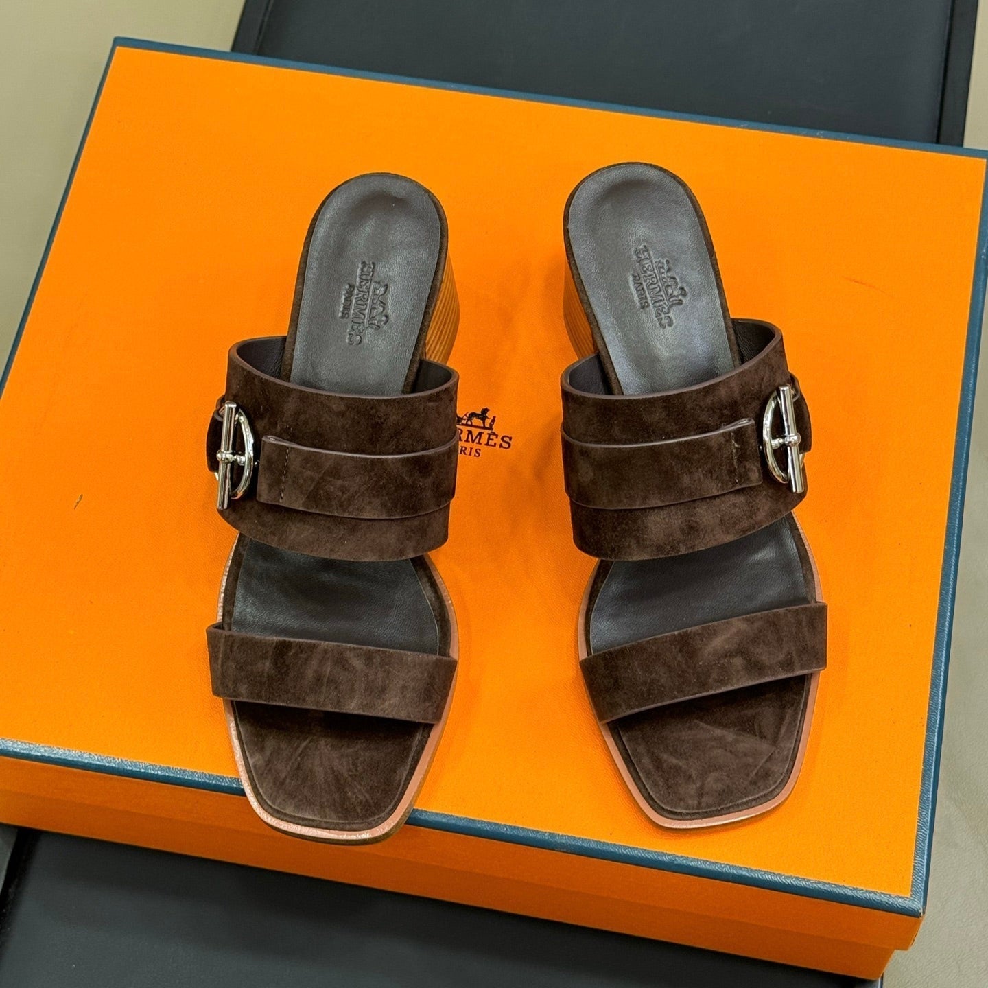 zHERME.S Kutecuh Sandals Dark Brown Calfskin 319602