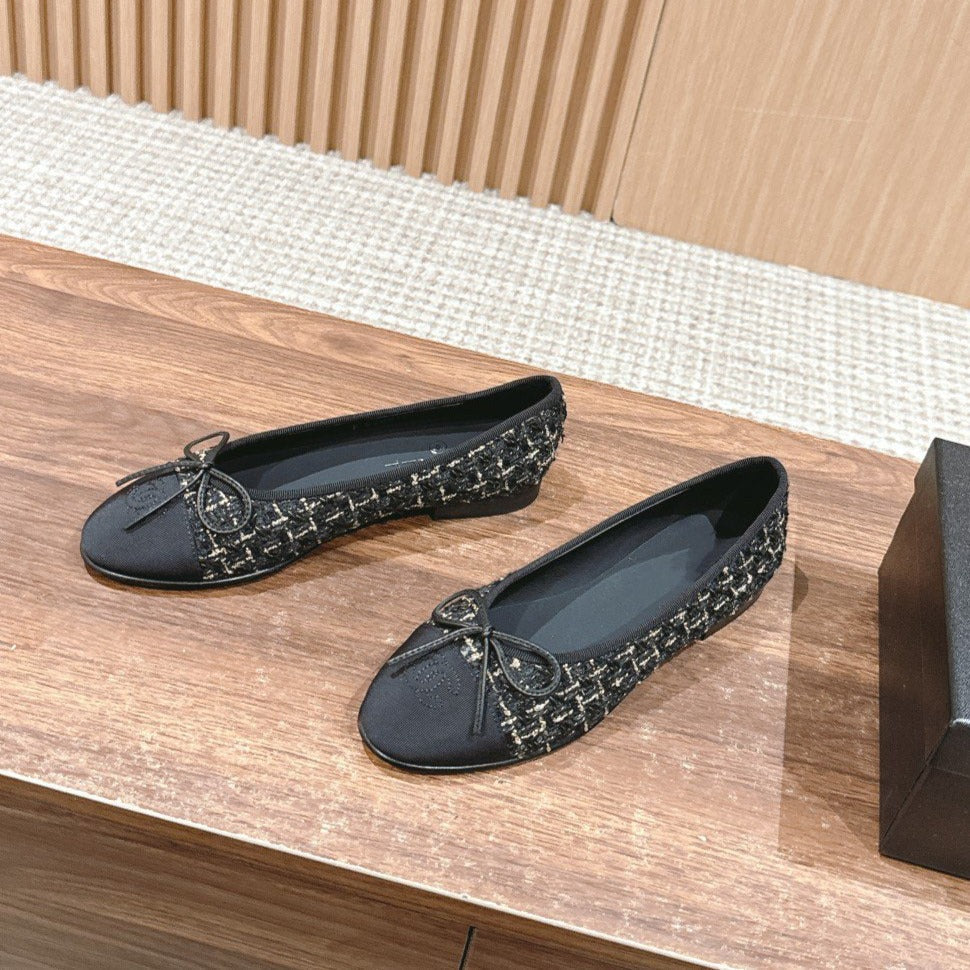 zCHANE.L Ballet Flat Beige Black Tweed Grosgrain