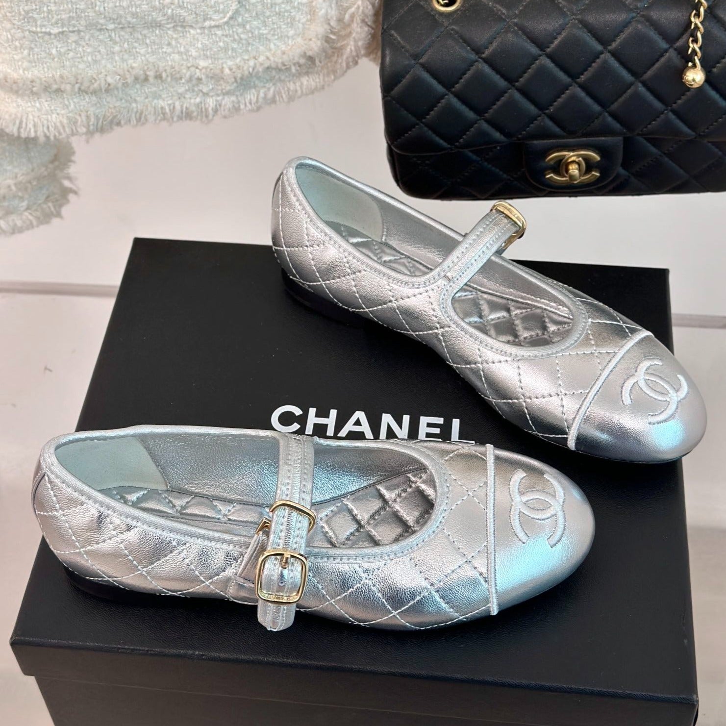 zCHANE.L Mary Jane Silver Metalic Quilted Lambskin