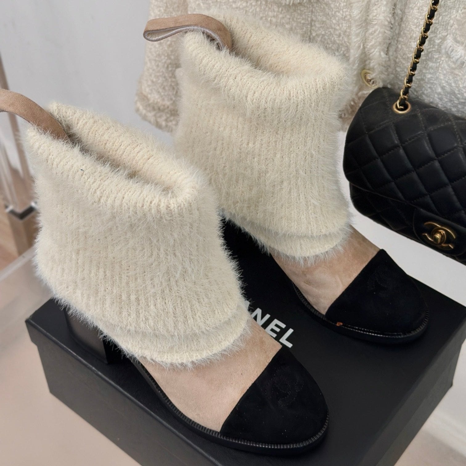 zCHANE.L Cc Short Boots 60Mm Beige White Suede And Wool Yarn