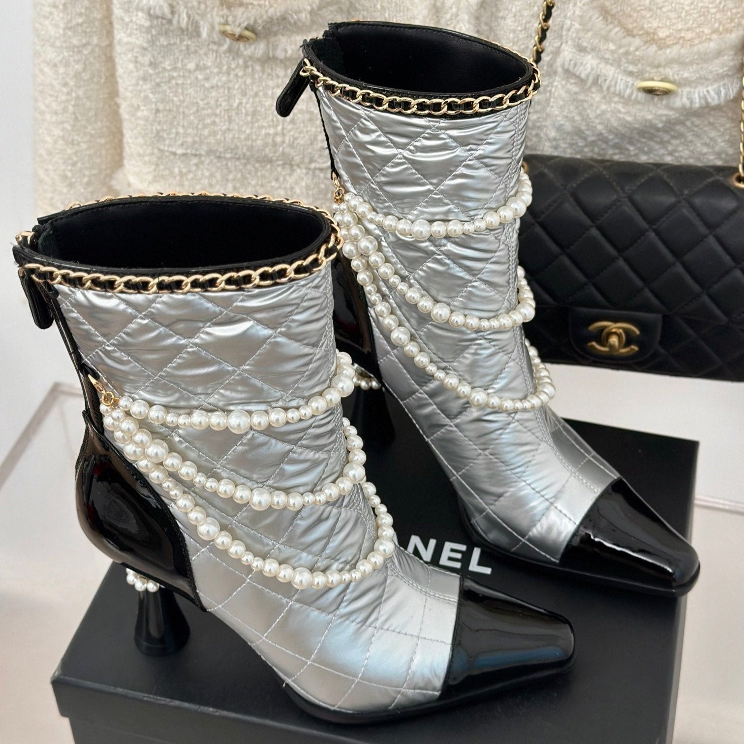 zCHANE.L Cc Short Boots 80Mm Silver Wrinkled Quilted Calfskin