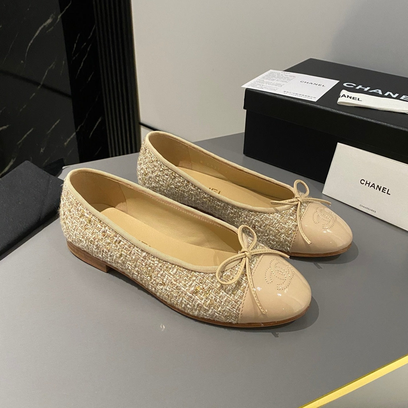 zCHANE.L Ballet Flat Beige Tweed Patent Calfskin