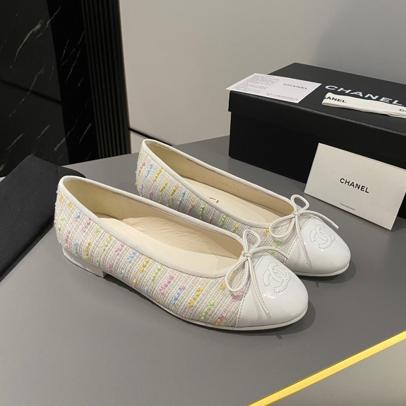 zCHANE.L Ballet Flat White Cream Embroidered Fabric White Calfskin
