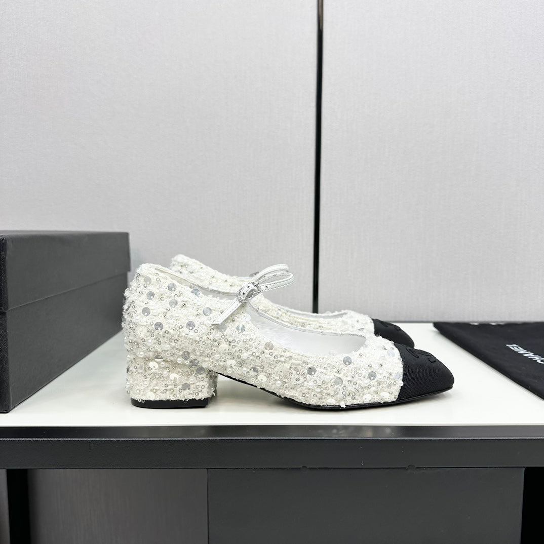 zCHANE.L Mary Jane In Black Mix White Sequins And Velvet