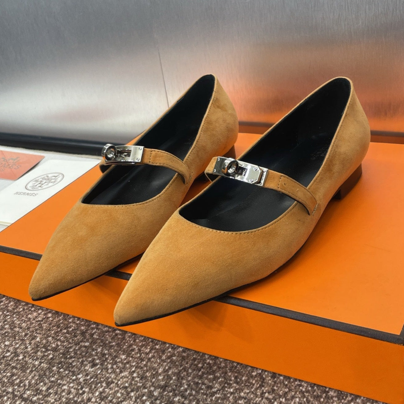 zHERME.S 25C Kelly Ballet Flat Brown Suede 208271