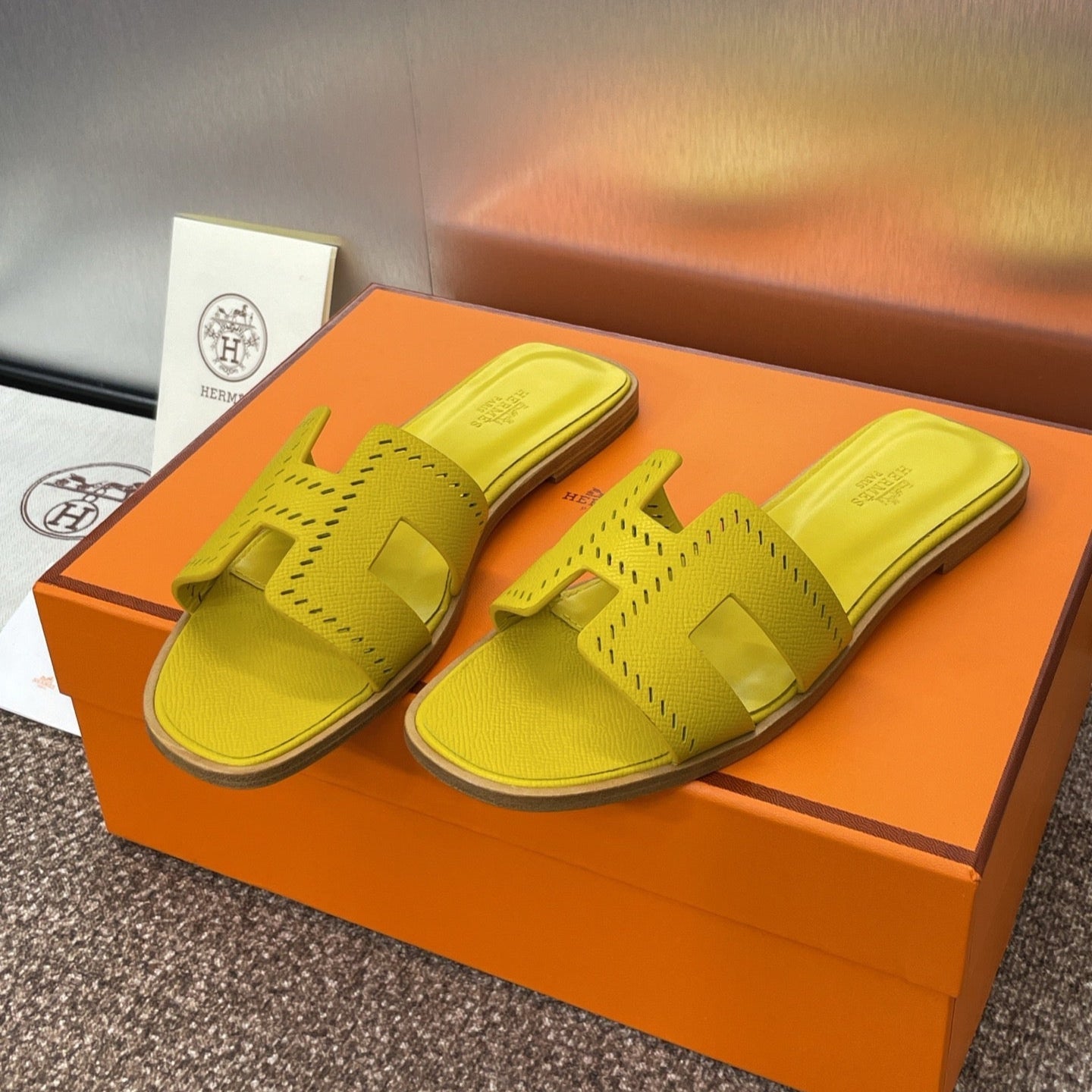 zHERME.S 25 Oran Sandal Yellow Perforate Epsom Leather