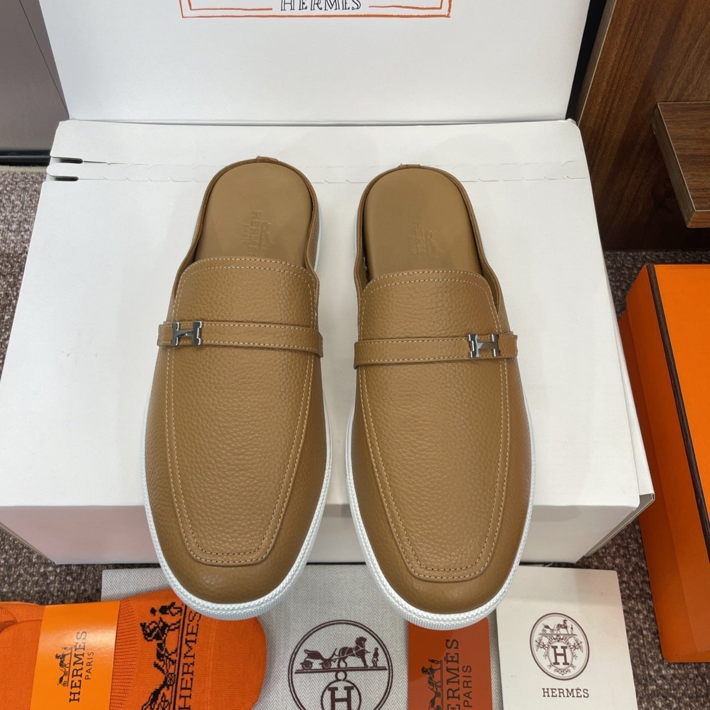 zHERME.S Oz Mule Brown Calfskin 372937