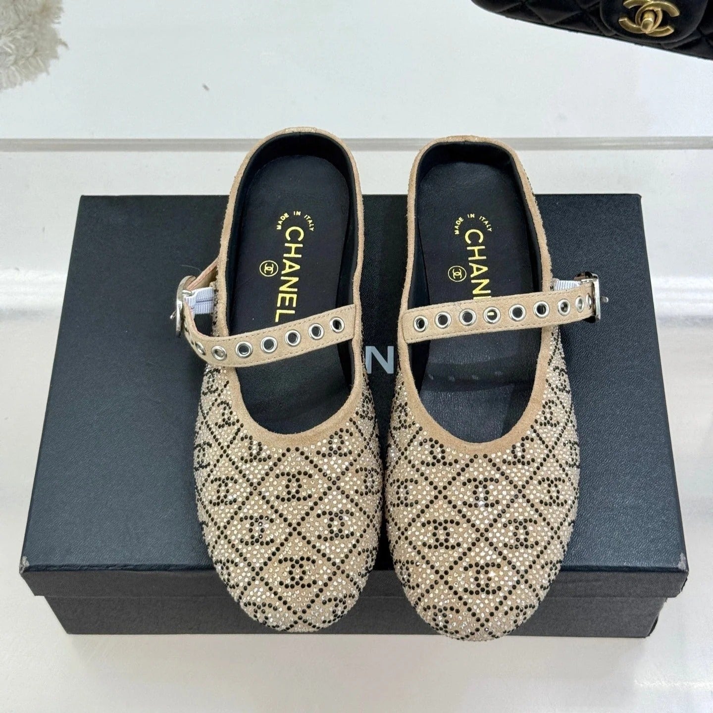 zCHANE.L Flat Mules 25Ss In Beige Embellished With Rhinestones